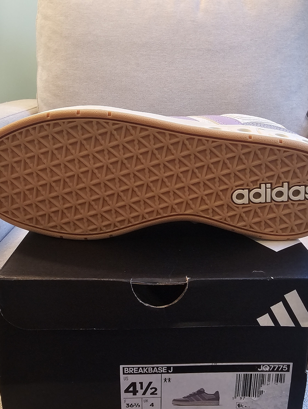 NWT Adidas Kids Breakbase J- Purple/Gray/Cream- Size 4.5 - Picture 4 of 4